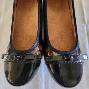 NEW VIONIC SIZE 8M AMORIE LEOPARD PATIENT LEATHER W/TOE CAP BLACK